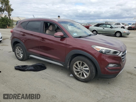 2017 Hyundai Tucson Sport z VIN KM8J33A24HU528007, wystawiony jako Copart lot #54540415 z przebiegiem 83 556 mil mil oraz Szkoda całkowita • Salvage title. Historia ofert i sprzedaży dostępna na DreamBid. Obrazek 4.