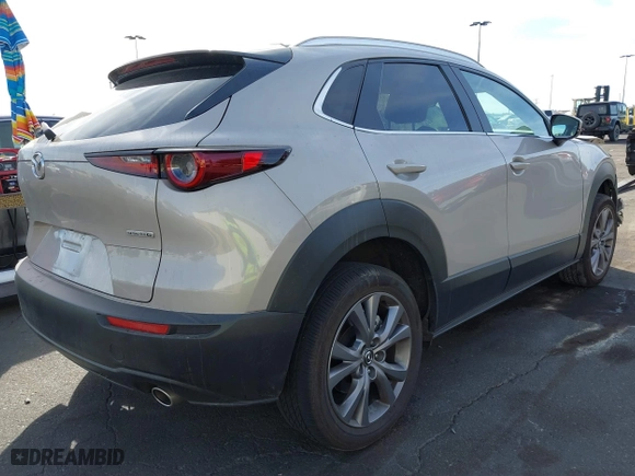 2024 Mazda CX-30 2.5 S Preferred Package with VIN 3MVDMBCM7RM638304, listed as a IAAI auction lot 41396590 with 15,702 mi miles. Bid and sale history available at carsss.com. Image 4.