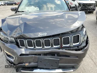 2020 Jeep Compass Limited with VIN 3C4NJDCB3LT146861, listed as a Copart auction lot 61550035 with 59,611 mi miles and Salvage title. Bid and sale history available at DreamBid. Image 12.