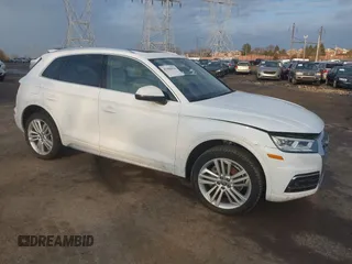2018 Audi Q5 Prestige with VIN WA1CNBFY5J2224257, listed as a IAAI auction lot 41486824 with 82,156 mi miles. Bid and sale history available at carsss.com. Image 1.