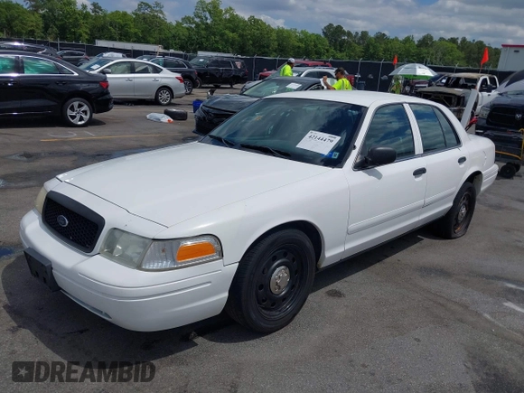 2006 Ford Police Interceptor z VIN 2FAHP71W26X166272, wystawiony jako IAAI lot #42144479 z przebiegiem 132 809 mil mil oraz . Historia ofert i sprzedaży dostępna na DreamBid. Obrazek 2.