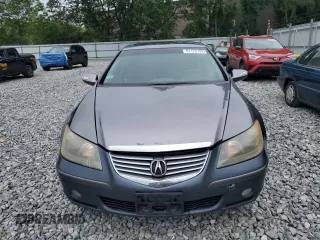 2005 Acura RL z VIN JH4KB16575C013649, wystawiony jako Copart lot #61172125 z przebiegiem 140 503 mil mil oraz Czysty tytuł • Clean title. Historia ofert i sprzedaży dostępna na DreamBid. Obrazek 5.