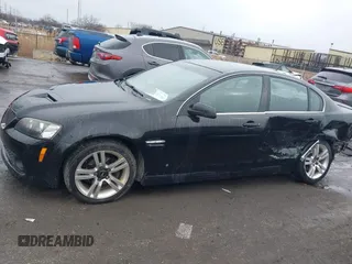2009 Pontiac G8 with VIN 6G2ER57729L193993, listed as a IAAI auction lot 41717045 with 177,013 mi miles. Bid and sale history available at carsss.com. Image 15.