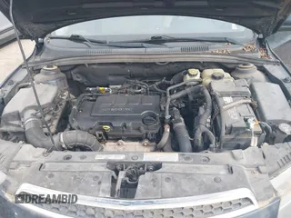 2014 Chevrolet Cruze 1LT with VIN 1G1PC5SB0E7137724, listed as a IAAI auction lot 42175995 with 276,145 mi miles and . Bid and sale history available at DreamBid. Image 10.