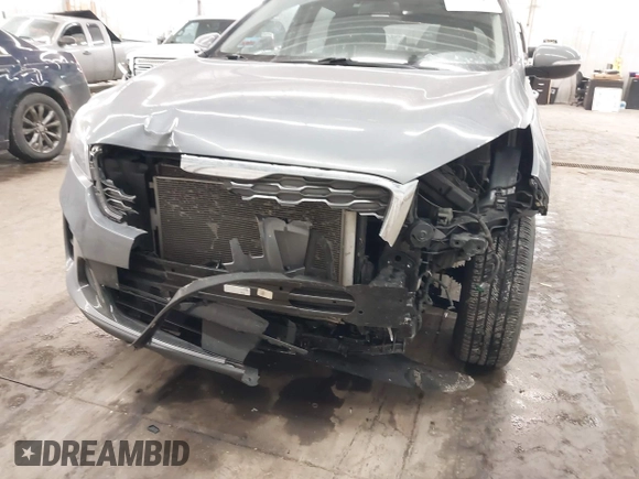 2020 Kia Sorento LX with VIN 5XYPG4A31LG627301, listed as a IAAI auction lot 41390047 with 68,312 mi miles and . Bid and sale history available at DreamBid. Image 6.