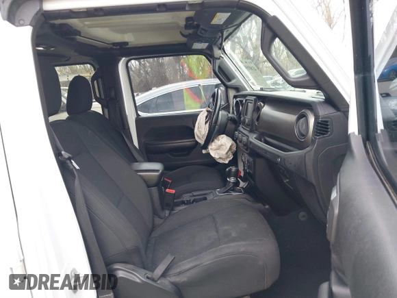 2018 Jeep Wrangler Unlimited Sport z VIN 1C4HJXDN3JW142453, wystawiony jako IAAI lot #41889589 z przebiegiem 53 693 mil mil oraz . Historia ofert i sprzedaży dostępna na DreamBid. Obrazek 5.