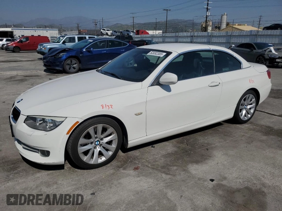 2013 BMW 3 Series 328i with VIN WBADW7C58DE732558, listed as a Copart auction lot 52032355 with 38,778 mi miles and Salvage Title. Bid and sale history available at carsss.com. Image 1.