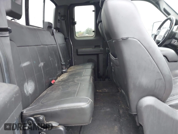 2011 Ford F-250 XL with VIN 1FT7X2B66BEC87583, listed as a IAAI auction lot 42166369 with 171,334 mi miles and . Bid and sale history available at DreamBid. Image 8.