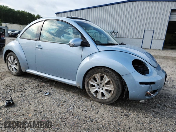 2010 Volkswagen Beetle with VIN 3VWRG3AG9AM018685, listed as a Copart auction lot 64543775 with 103,537 mi miles and Salvage title. Bid and sale history available at DreamBid. Image 4.