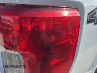 2019 Ford F-250 XL z VIN 1FT7W2BT4KEG48172, wystawiony jako IAAI lot #42556049 z przebiegiem 89 463 mil mil oraz . Historia ofert i sprzedaży dostępna na DreamBid. Obrazek 5.