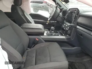 2024 Ford F-150 XLT with VIN 1FTEW3LP7RKD17872, listed as a Copart auction lot 43784075 with 28,241 mi miles and Salvage Title. Bid and sale history available at carsss.com. Image 7.