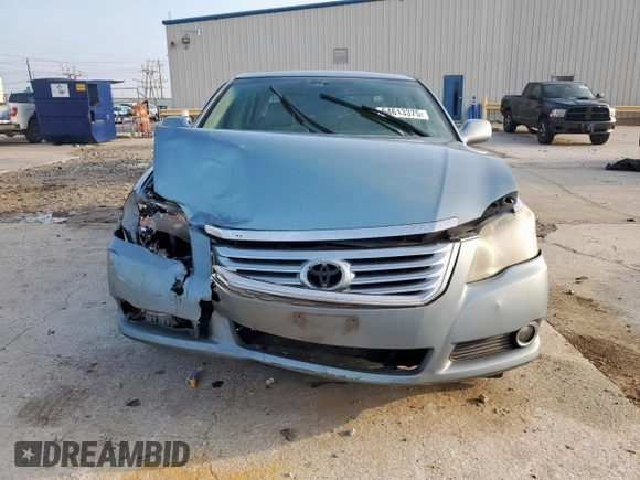 2008 Toyota Avalon XL z VIN 4T1BK36B58U322792, wystawiony jako Copart lot #58036285 z przebiegiem 162 363 mil mil oraz Szkoda całkowita • Salvage title. Historia ofert i sprzedaży dostępna na DreamBid. Obrazek 5.