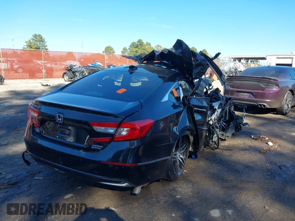 2022 Honda Accord Touring with VIN 1HGCV3F98NA040187, listed as a IAAI auction lot 38557958 with Not provided miles and . Bid and sale history available at DreamBid. Image 4.