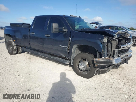 2008 Chevrolet Silverado 3500HD DRW LT w/1LT with VIN 1GCJC33658F150353, listed as a Copart auction lot 85479604 with 151,349 mi miles and Salvage Title. Bid and sale history available at carsss.com. Image 4.