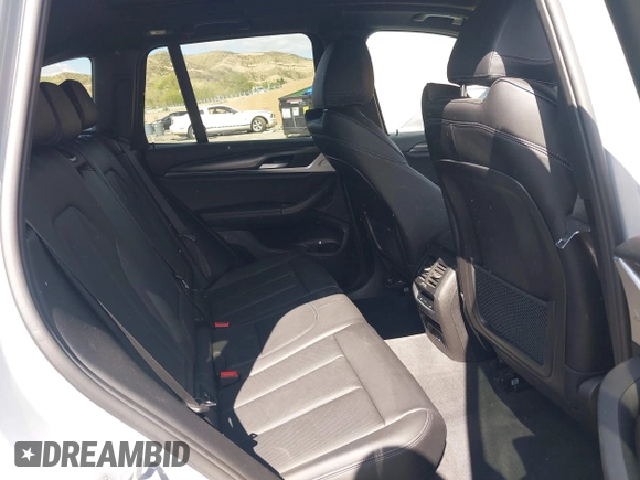 2023 BMW X3 sDrive30i z VIN 5UX43DP00P9T10787, wystawiony jako IAAI lot #41457131 z przebiegiem 20 123 mil mil oraz . Historia ofert i sprzedaży dostępna na DreamBid. Obrazek 8.