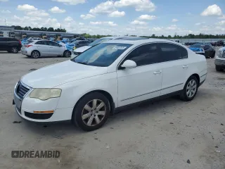 2006 Volkswagen Passat Value Edition with VIN WVWAK73C06P076282, listed as a Copart auction lot 54867635 with 181,169 mi miles and Salvage title. Bid and sale history available at DreamBid. Image 1.