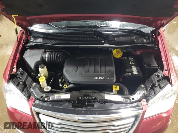 2015 Chrysler Town & Country Touring with VIN 2C4RC1BG7FR677513, listed as a Copart auction lot 51388025 with 52,938 mi miles and Salvage Title. Bid and sale history available at carsss.com. Image 12.