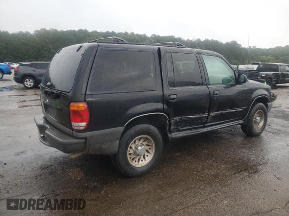 2000 Ford Explorer XLS z VIN 1FMZU62XXYZB33375, wystawiony jako Copart lot #69896614 z przebiegiem 281 805 mil mil oraz Szkoda całkowita • Salvage title. Historia ofert i sprzedaży dostępna na DreamBid. Obrazek 3.