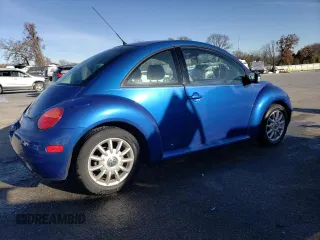 2004 Volkswagen New Beetle Coupe GLS with VIN 3VWCK31C84M416945, listed as a Copart auction lot 82093044 with 110,090 mi miles and Salvage Title. Bid and sale history available at carsss.com. Image 3.