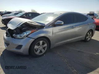 2013 Hyundai Elantra GLS z VIN KMHDH4AE2DU726531, wystawiony jako Copart lot #57694475 z przebiegiem 117 238 mil mil oraz Szkoda całkowita • Salvage title. Historia ofert i sprzedaży dostępna na DreamBid. Obrazek 1.