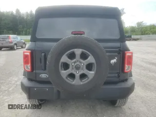 2024 Ford Bronco Big Bend z VIN 1FMDE7BH0RLA72175, wystawiony jako Copart lot #61061865 z przebiegiem 10 842 mil mil oraz Szkoda całkowita • Salvage title. Historia ofert i sprzedaży dostępna na DreamBid. Obrazek 6.