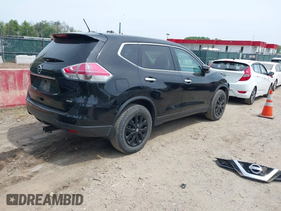 2015 Nissan Rogue SV with VIN 5N1AT2MK7FC879468, listed as a IAAI auction lot 42107991 with 160,084 mi miles. Bid and sale history available at carsss.com. Image 4.