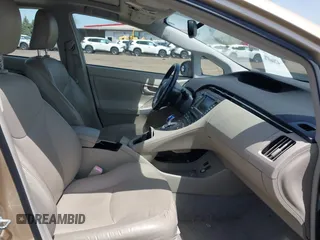 2010 Toyota Prius II with VIN JTDKN3DU8A0111809, listed as a IAAI auction lot 42069703 with 129,053 mi miles. Bid and sale history available at carsss.com. Image 5.