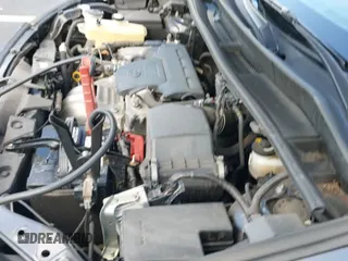 2018 Toyota RAV4 LE z VIN JTMZFREVXJJ207313, wystawiony jako IAAI lot #43235350 z przebiegiem 38 456 mil mil oraz . Historia ofert i sprzedaży dostępna na DreamBid. Obrazek 19.