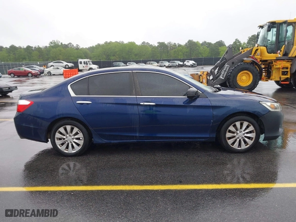 2015 Honda Accord Sedan EX-L with VIN 1HGCR2F86FA234949, listed as a IAAI auction lot 41986084 with 184,356 mi miles. Bid and sale history available at carsss.com. Image 13.