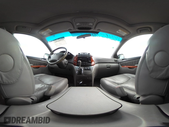 2008 Toyota Sienna XLE with VIN 5TDZK22C38S151671, listed as a IAAI auction lot 41046569 with 119,239 mi miles. Bid and sale history available at carsss.com. Image 19.