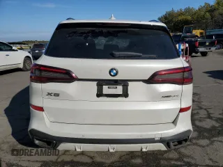 2020 BMW X5 xDrive40i with VIN 5UXCR6C00L9C91795, listed as a Copart auction lot 46489845 with Not Provided miles and Salvage Title. Bid and sale history available at carsss.com. Image 6.