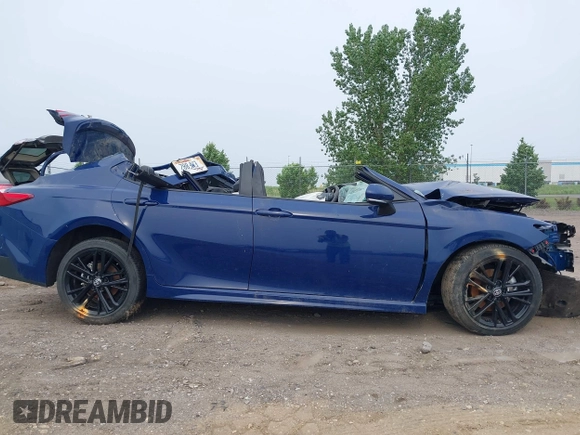 2025 Toyota Camry LE z VIN 4T1DAACK4SU024794, wystawiony jako IAAI lot #42475742 z przebiegiem Nie podano mil oraz . Historia ofert i sprzedaży dostępna na DreamBid. Obrazek 13.