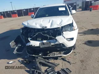 2017 Jeep Grand Cherokee Laredo with VIN 1C4RJFAG2HC876727, listed as a IAAI auction lot 41712954 with 134,412 mi miles. Bid and sale history available at carsss.com. Image 13.