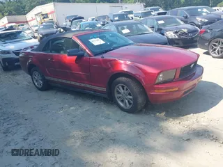 2006 Ford Mustang Standard with VIN 1ZVFT84N865222011, listed as a IAAI auction lot 42523400 with 234,756 mi miles and . Bid and sale history available at DreamBid. Image 1.