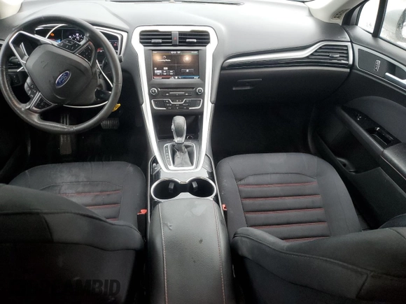 2016 Ford Fusion SE Hybrid z VIN 3FA6P0LUXGR350997, wystawiony jako Copart lot #62301825 z przebiegiem 267 537 mil mil oraz Szkoda całkowita • Salvage title. Historia ofert i sprzedaży dostępna na DreamBid. Obrazek 8.