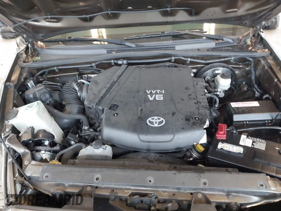 2013 Toyota Tacoma z VIN 3TMLU4EN9DM124980, wystawiony jako IAAI lot #41576747 z przebiegiem 209 883 mil mil oraz . Historia ofert i sprzedaży dostępna na DreamBid. Obrazek 10.