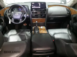 2023 Nissan Armada SL z VIN JN8AY2BC4P9181369, wystawiony jako Copart lot #51618665 z przebiegiem 61 497 mil mil oraz Czysty tytuł • Clean title. Historia ofert i sprzedaży dostępna na DreamBid. Obrazek 8.