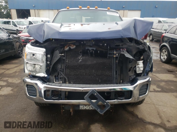 2011 Ford Super Duty F-250 SRW XL with VIN 1FTBF2B64BEA00271, listed as a Copart auction lot 70042814 with 0 mi miles and Salvage Title. Bid and sale history available at carsss.com. Image 5.