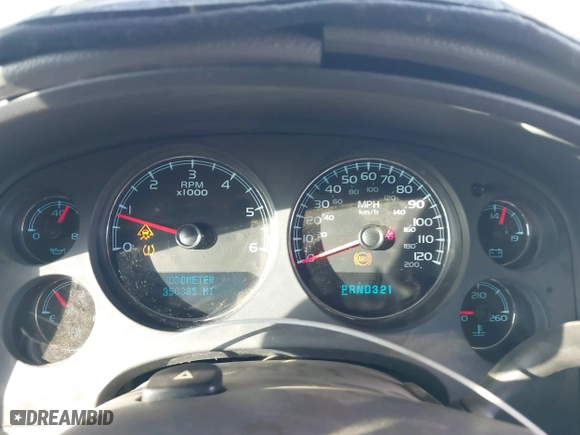 2008 Chevrolet Avalanche LT w/2LT with VIN 3GNEC12028G274590, listed as a IAAI auction lot 41254172 with 350,385 mi miles. Bid and sale history available at carsss.com. Image 7.