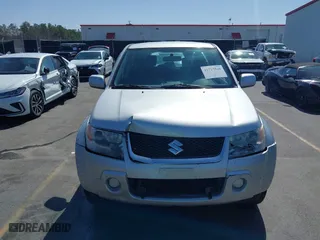 2007 Suzuki Grand Vitara with VIN JS3TE941774203347, listed as a IAAI auction lot 41717520 with 175,743 mi miles. Bid and sale history available at carsss.com. Image 12.