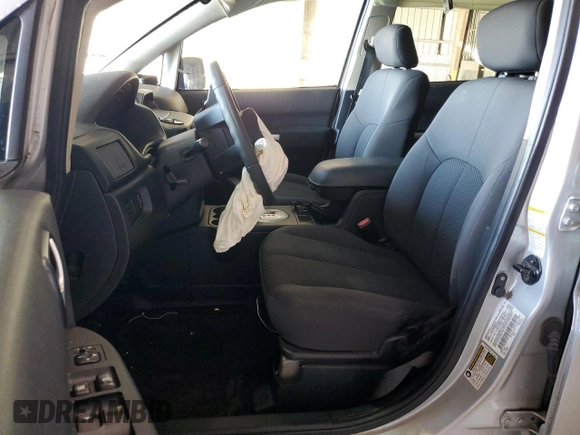 2007 Mitsubishi Endeavor LS with VIN 4A4MM21SX7E063761, listed as a Copart auction lot 85702684 with 85,428 mi miles and Salvage Title. Bid and sale history available at carsss.com. Image 7.