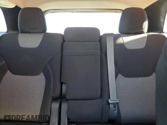 2014 Jeep Cherokee Latitude with VIN 1C4PJLCS7EW314176, listed as a Copart auction lot 50440565 with 90,340 mi miles and Salvage Title. Bid and sale history available at DreamBid. Image 10.