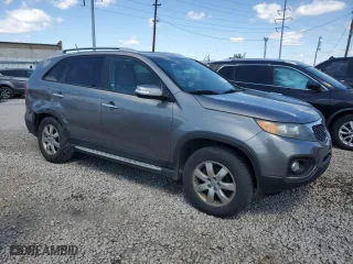 2013 Kia Sorento LX with VIN 5XYKT3A61DG365274, listed as a Copart auction lot 53269335 with 254,383 mi miles and Salvage Title. Bid and sale history available at carsss.com. Image 4.