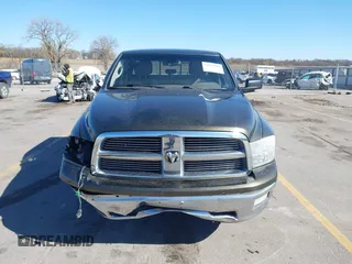 2012 Ram 1500 Lone Star z VIN 1C6RD7GT0CS191522, wystawiony jako IAAI lot #42034061 z przebiegiem 288 828 mil mil oraz . Historia ofert i sprzedaży dostępna na DreamBid. Obrazek 13.