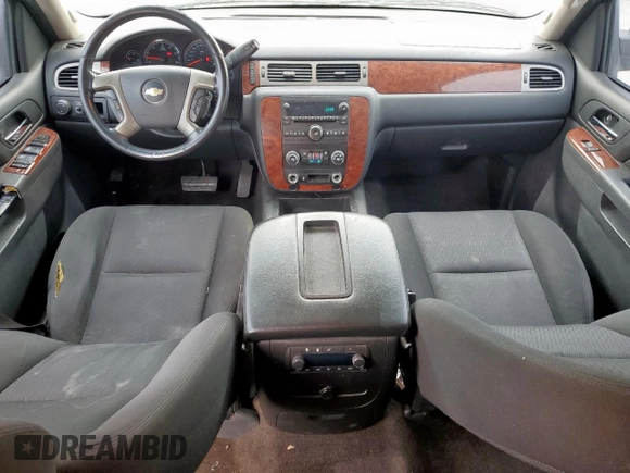 2013 Chevrolet Tahoe LS with VIN 1GNSCAE00DR373160, listed as a Copart auction lot 56196045 with 225,899 mi miles and Clean title. Bid and sale history available at DreamBid. Image 8.