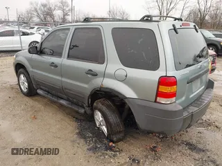 2006 Ford Escape XLS with VIN 1FMCU92Z66KB47109, listed as a IAAI auction lot 41835292 with 137,838 mi miles and . Bid and sale history available at DreamBid. Image 3.