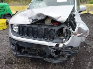 2018 Jeep Renegade Latitude with VIN ZACCJBBB0JPH13481, listed as a IAAI auction lot 42212993 with 76,914 mi miles and . Bid and sale history available at DreamBid. Image 16.