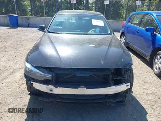 2015 BMW 3 Series 328i xDrive z VIN WBA3B5C52FF962217, wystawiony jako IAAI lot #42381116 z przebiegiem 72 777 mil mil oraz . Historia ofert i sprzedaży dostępna na DreamBid. Obrazek 13.