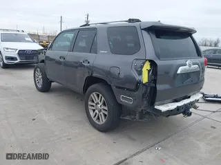 2010 Toyota 4Runner SR5 with VIN JTEZU5JR0A5012171, listed as a IAAI auction lot 41289747 with 151,537 mi miles. Bid and sale history available at carsss.com. Image 3.