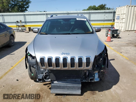2016 Jeep Cherokee Latitude with VIN 1C4PJMCB0GW313203, listed as a Copart auction lot 70507714 with 91,787 mi miles and Salvage Title. Bid and sale history available at carsss.com. Image 5.